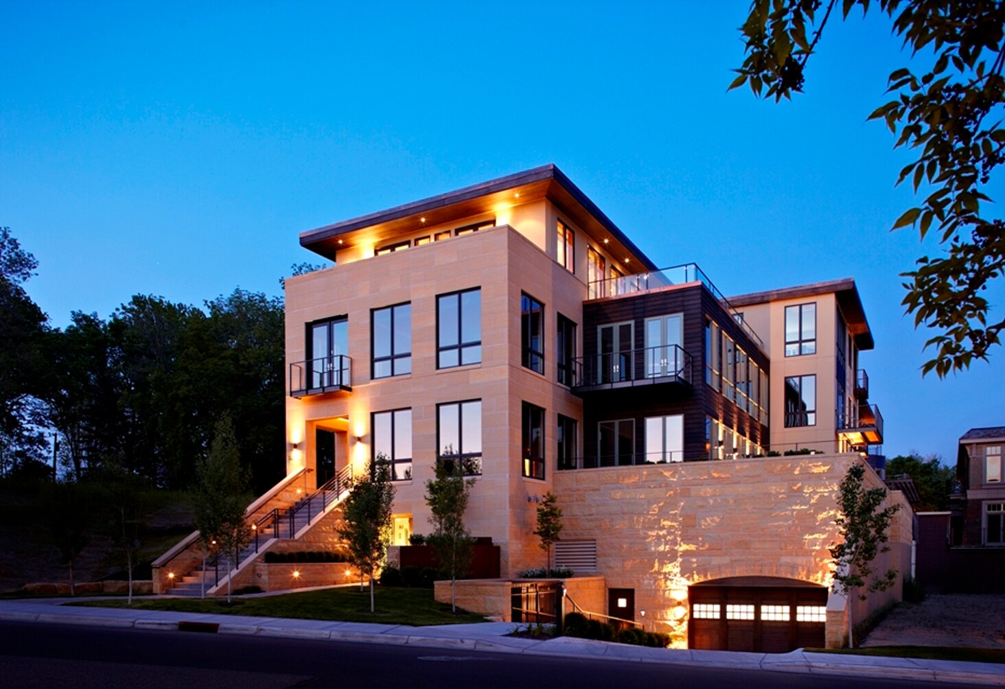 328 Barry Ave S, Wayzata, MN for sale Building Photo- Image 1 of 1