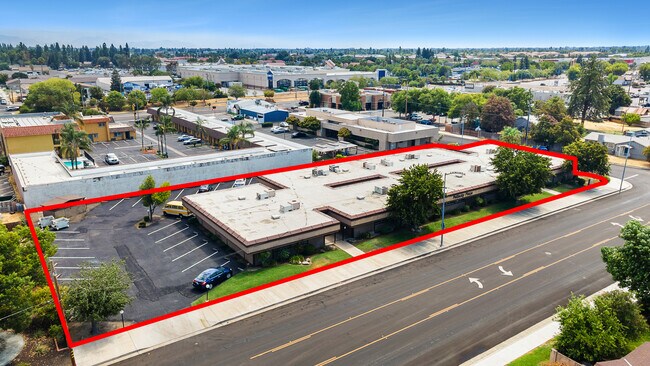 More details for 1629 Pollasky Ave, Clovis, CA - Office for Sale