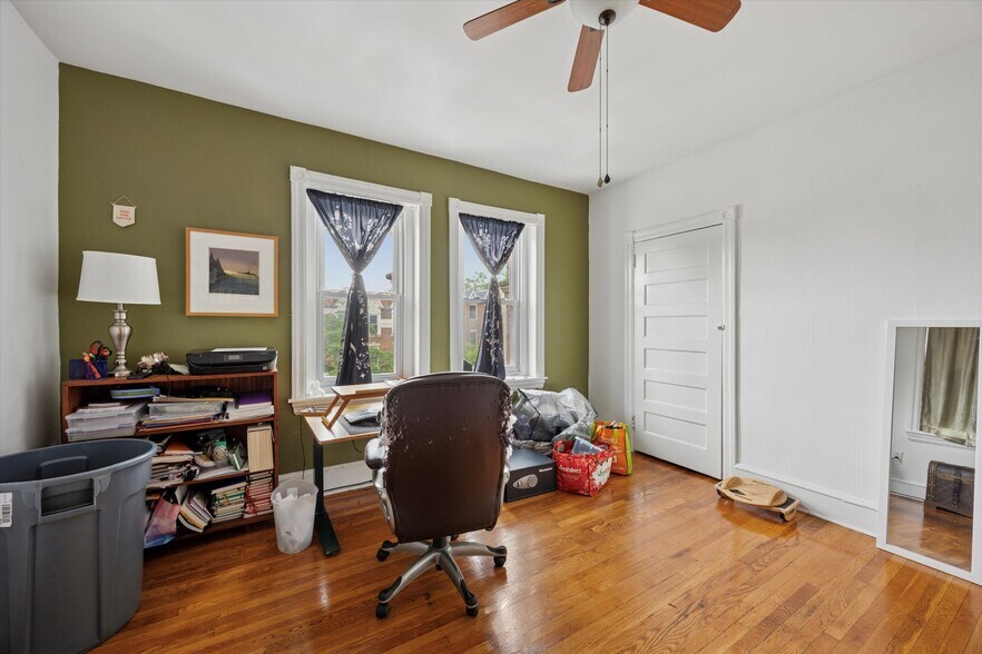 238 S 45th St, Philadelphia, PA à vendre - Photo intérieure - Image 3 de 7