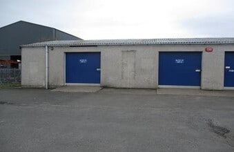 22a-22b Steven Rd, Huntly for lease Building Photo- Image 1 of 1