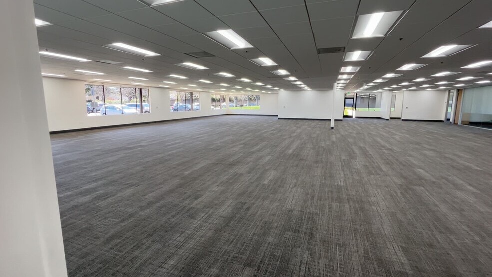 12930 Saratoga Ave, Saratoga, CA for lease - Commercial Listing Video - Image 3 of 14