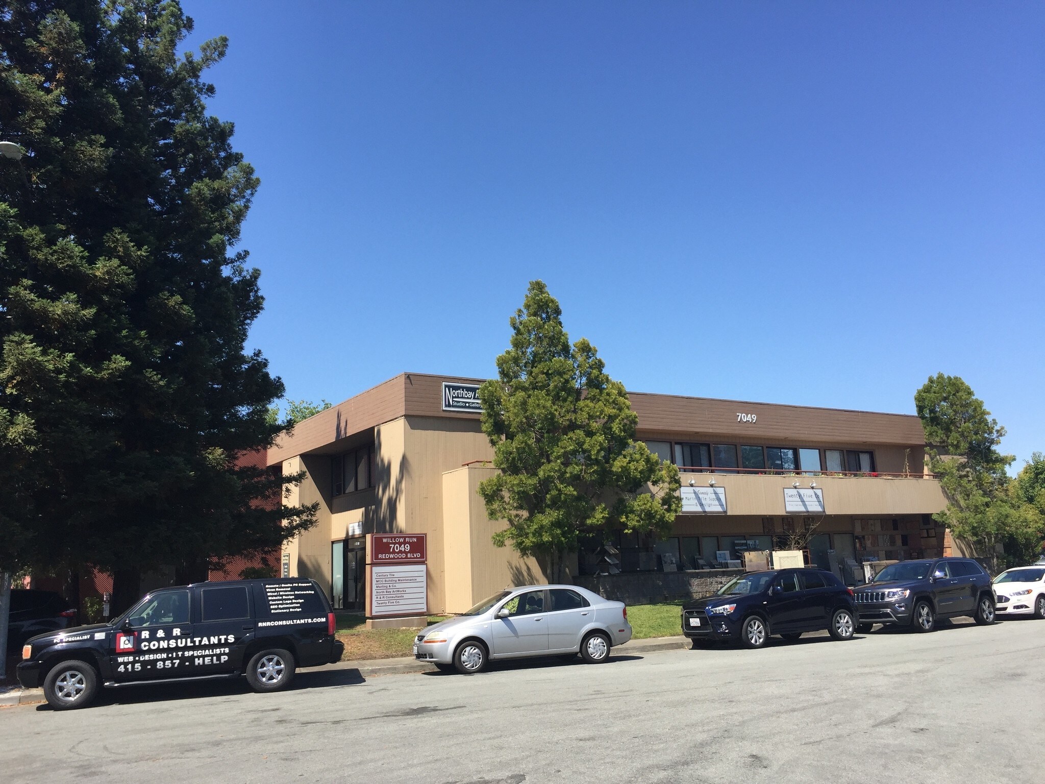 7049 Redwood Blvd, Novato, CA for lease Building Photo- Image 1 of 4