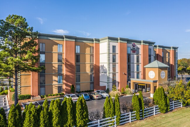 Plus de détails pour 8635 US Highway 64, Memphis, TN - Services hôteliers à vendre