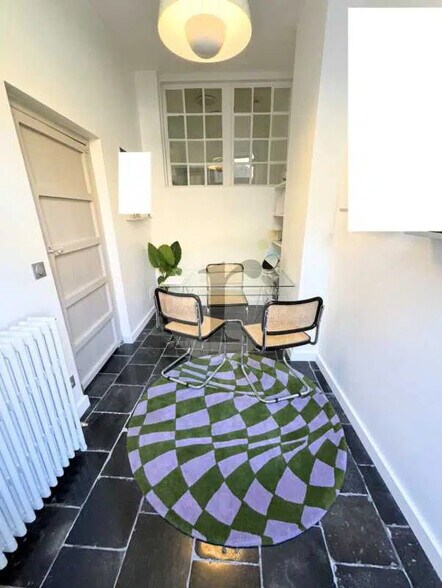 Office in Lille for lease - Interior Photo - Image 3 of 4