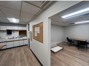 431 Stephenson Hwy, Troy, MI for sale Interior Photo- Image 1 of 7