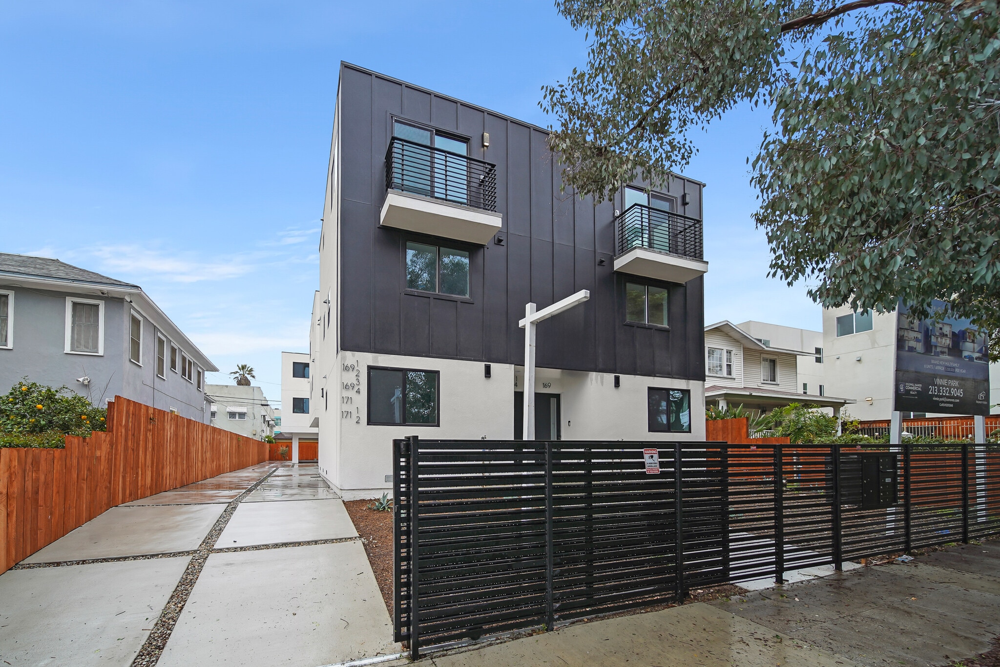 171 S Hoover St, Los Angeles, CA for sale Primary Photo- Image 1 of 51