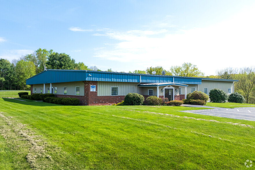 107 Dresser Hill Rd, Charlton, MA for sale - Primary Photo - Image 1 of 11