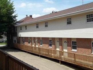More details for 404-420 W Adams St, Macomb, IL - Multifamily for Sale