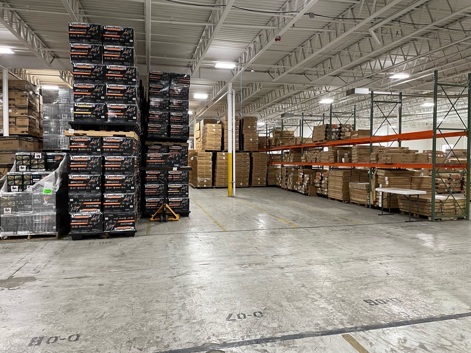 301 Commerce Rd, Linden, NJ à louer Photo intérieure- Image 1 de 3