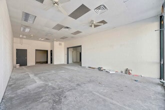 2086 US Highway 130, North Brunswick, NJ for sale Interior Photo- Image 1 of 7