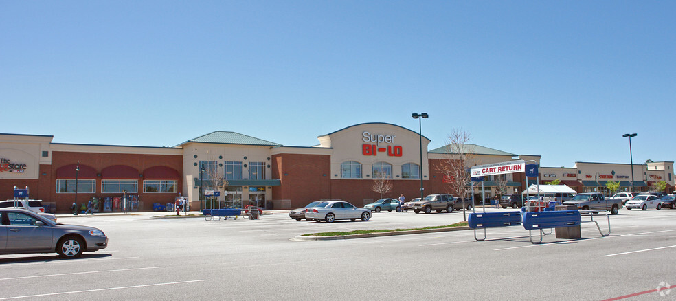 110-130 Forum Dr, Columbia, SC à vendre - Photo principale - Image 1 de 1