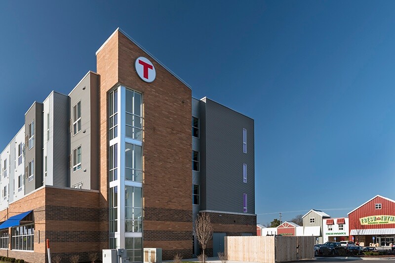 1024-1030 Trowbridge Rd, East Lansing, MI à louer - Photo du bâtiment - Image 2 de 11