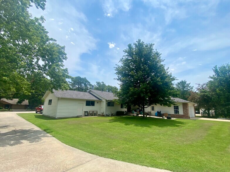 908 S 28th St, Rogers, AR à vendre - Photo du bâtiment - Image 3 de 3