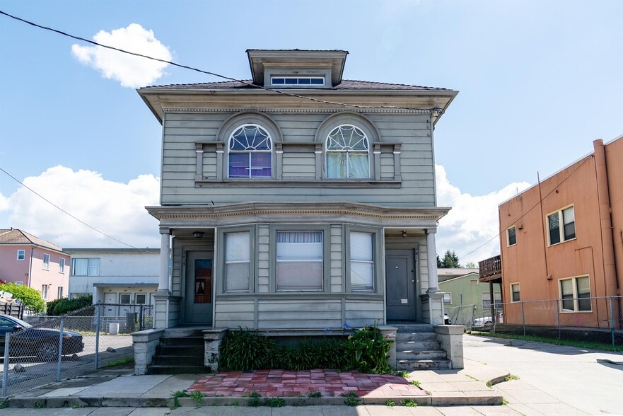 5418 Telegraph Ave, Oakland, CA à vendre - Photo du bâtiment - Image 2 de 30