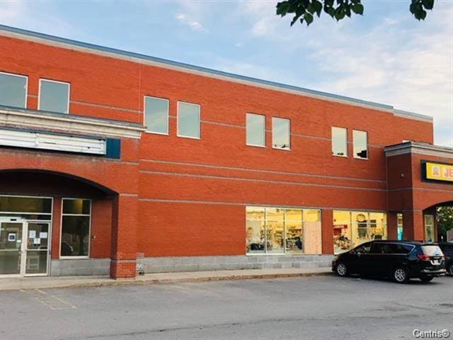 860 Boul Saint-René O, Gatineau, QC for lease Interior Photo- Image 1 of 6