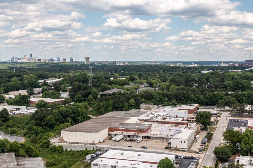 1310 Seaboard Ind Blvd NW, Atlanta, GA for lease - Aerial - Image 3 of 4