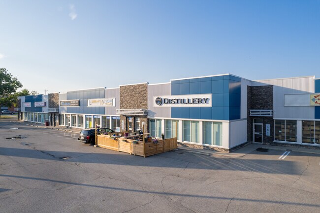 Plus de détails pour 451-463 42nd Ave SE, Calgary, AB - Local d'activités à louer