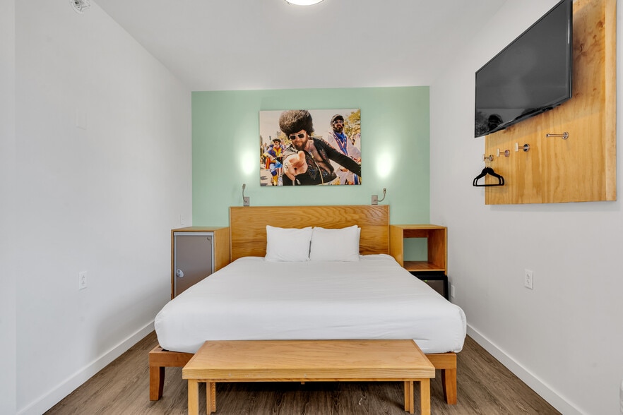 1225 St. Charles ave, New Orleans, LA for sale - Building Photo - Image 3 of 9