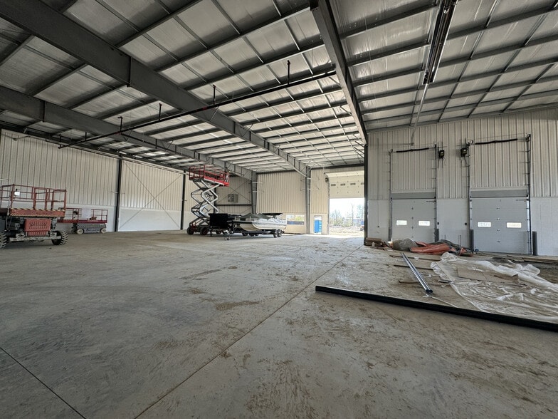 4163 Morgan Rd, Ypsilanti, MI for lease - Interior Photo - Image 3 of 4