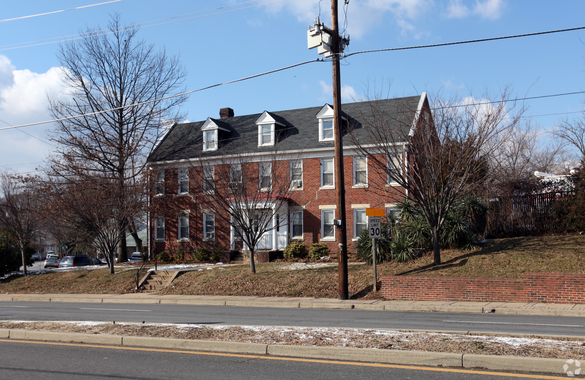 3700 Bladensburg Rd, Brentwood, MD for sale Primary Photo- Image 1 of 3