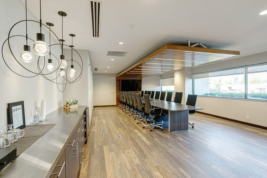 1001 Hawkins St, Nashville, TN for lease - Interior Photo - Image 3 of 9