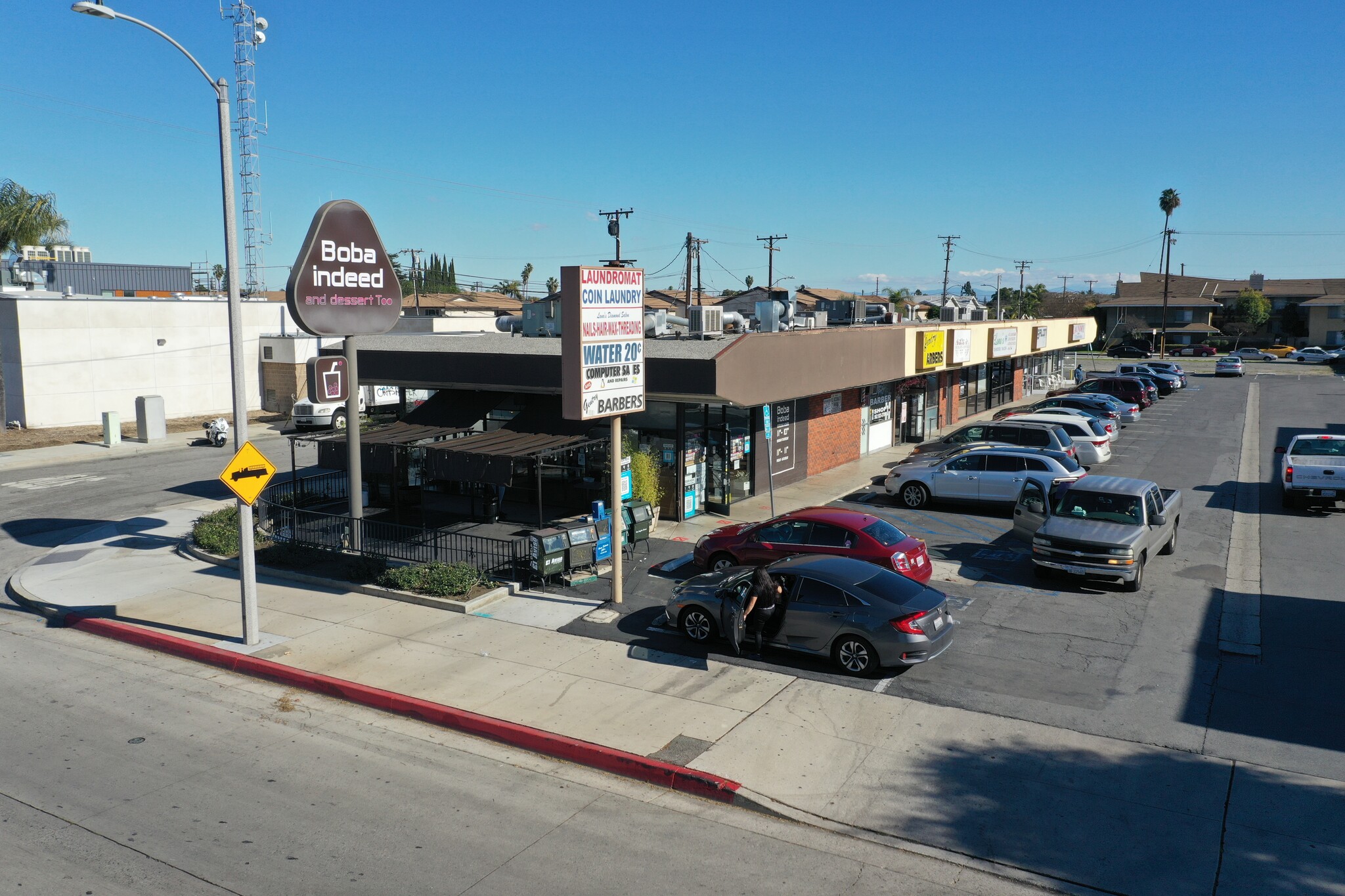 12246-12252 Paramount Blvd, Downey, CA à vendre Photo du bâtiment- Image 1 de 1