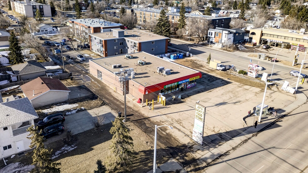 10639 156th St NW, Edmonton, AB for sale - Building Photo - Image 3 of 18
