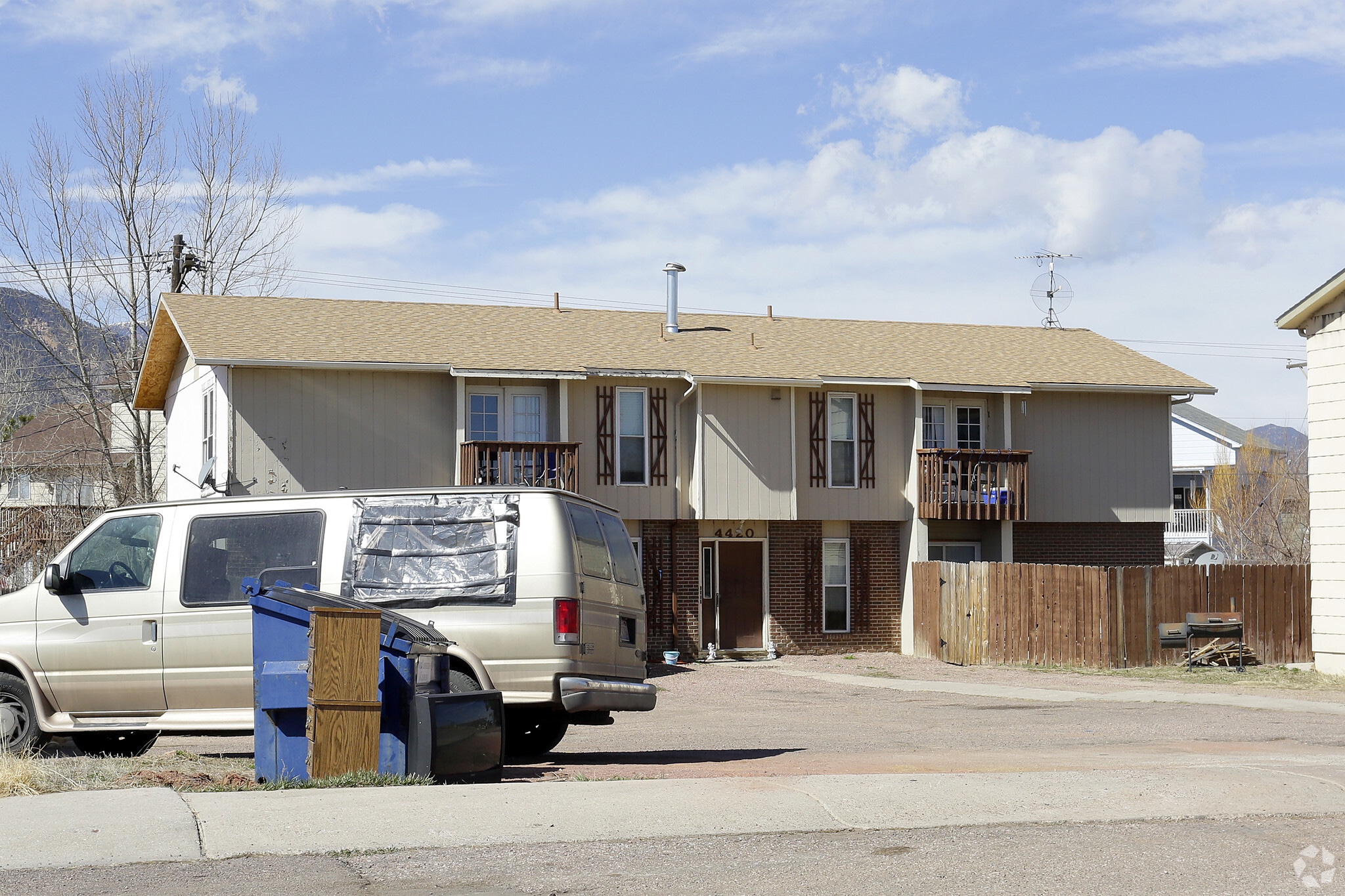 4420 Loomis Ave, Colorado Springs, CO à vendre Photo principale- Image 1 de 3