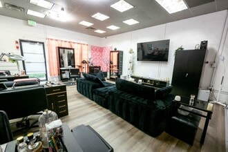 9848-9858 W Girton Dr, Lakewood, CO à louer Photo intérieure- Image 1 de 8