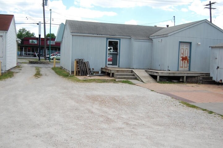1421 E Sunshine St, SPRINGFIELD, MO for sale - Building Photo - Image 3 of 8
