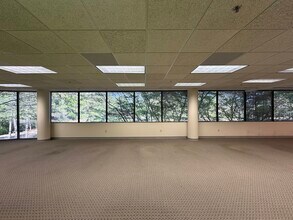 1080 Holcomb Bridge Rd, Roswell, GA for lease Interior Photo- Image 1 of 3