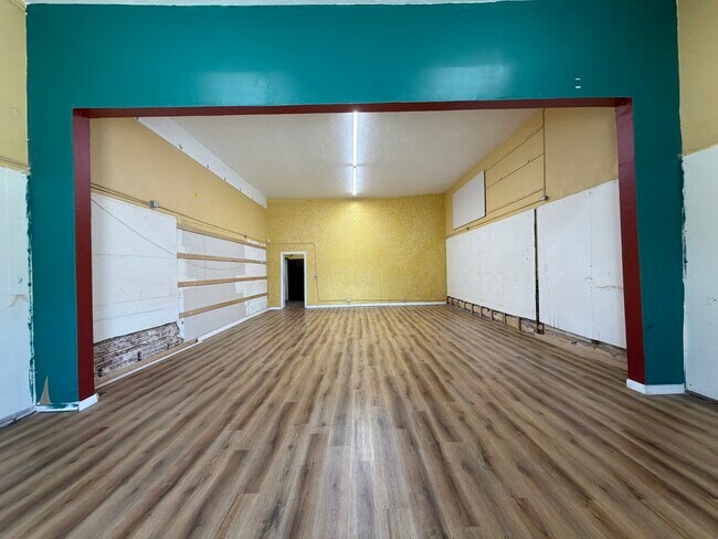 More details for 5300-5328 Long Beach Blvd, Long Beach, CA - Retail for Lease