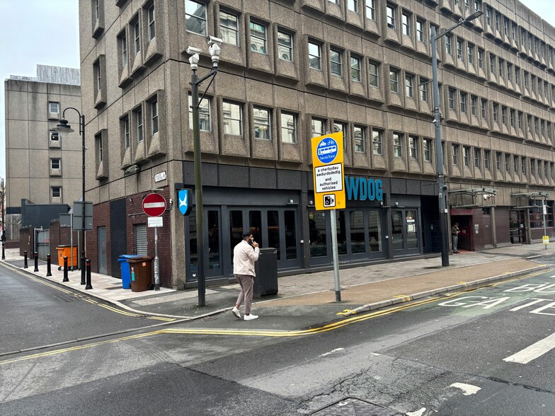 31-35 Westgate St, Cardiff à louer - Photo du bâtiment - Image 3 de 4