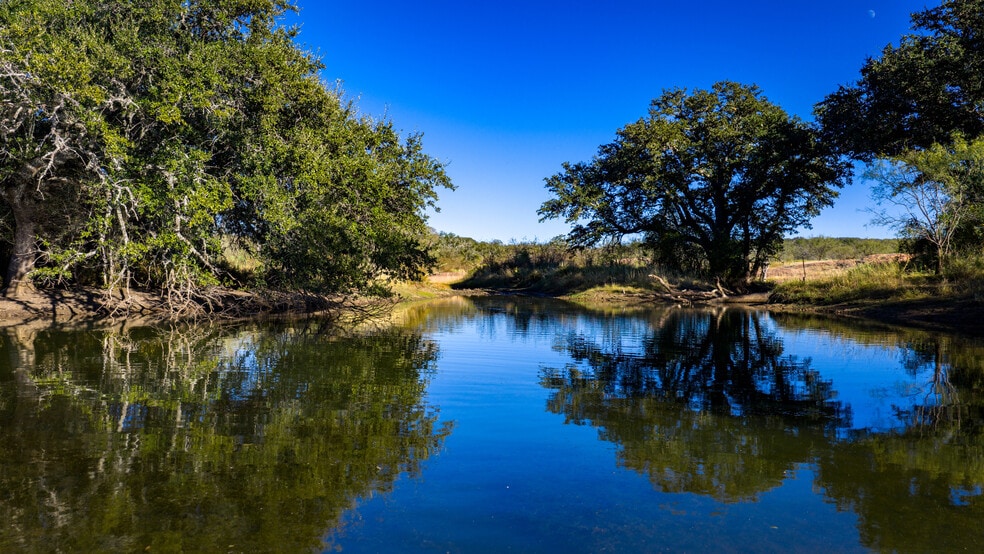 7499 US 87 hwy, Mason, TX for sale - Building Photo - Image 1 of 58