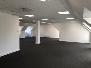 39-41 The Parade, Claygate for lease Interior Photo- Image 1 of 2