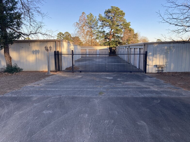 290 Industrial Blvd, Bastrop, TX for sale - Building Photo - Image 3 of 5