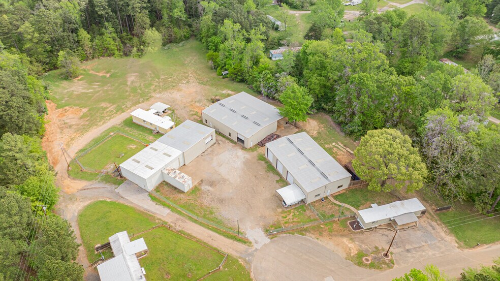 434 Gamel rd, Longview, TX à vendre - Photo du bâtiment - Image 2 de 10