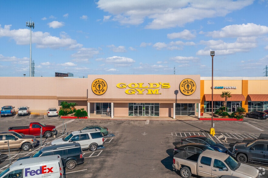 2902-3002 Goliad Rd, San Antonio, TX for lease - Building Photo - Image 2 of 11