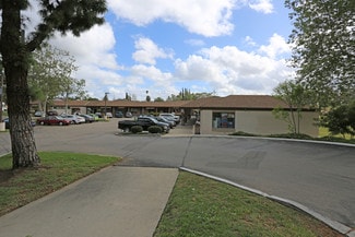 More details for 555 W Country Club Ln, Escondido, CA - Retail for Lease