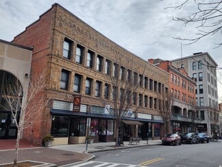 Plus de détails pour 57-63 Haywood St, Asheville, NC - Commerce de détail à louer
