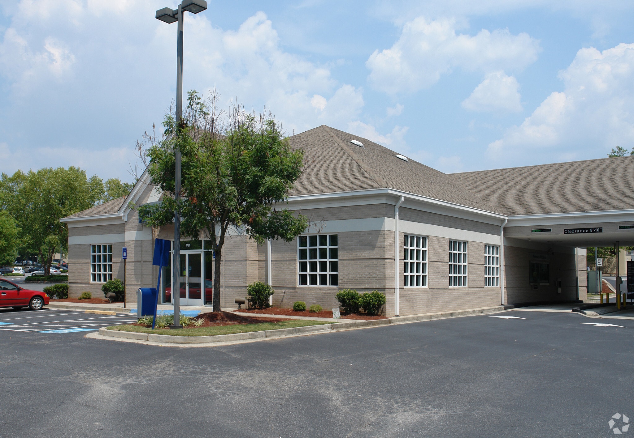 8721 Roswell Rd, Atlanta, GA for sale Primary Photo- Image 1 of 9