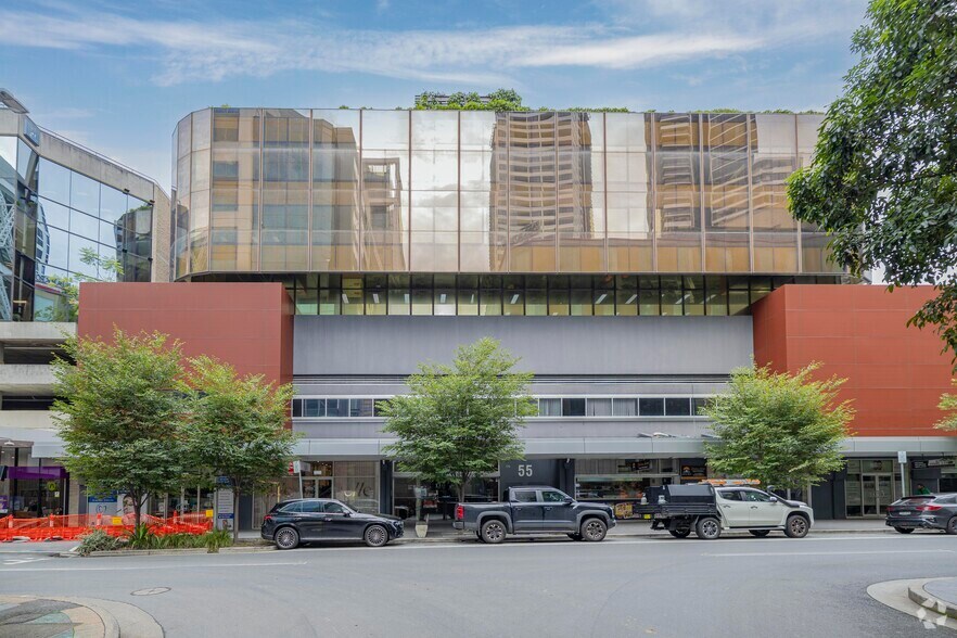 55 Phillip St, Parramatta à louer - Photo du bâtiment - Image 2 de 4