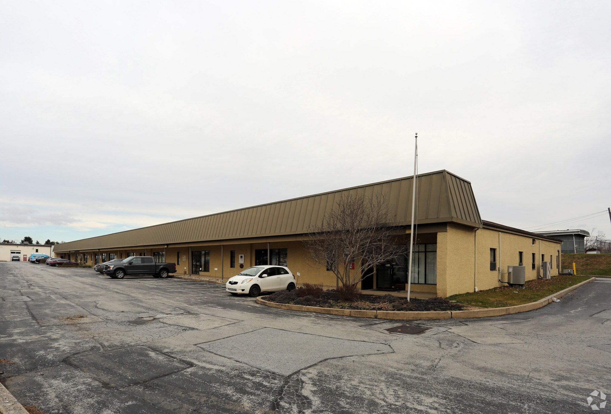 210 Carter Dr, West Chester, PA for lease Primary Photo- Image 1 of 9