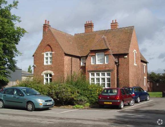 Vicarage Ln, North Muskham à louer - Photo principale - Image 1 de 1