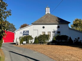 MA010 Pioneer Valley Storage - Hatfield - Warehouse