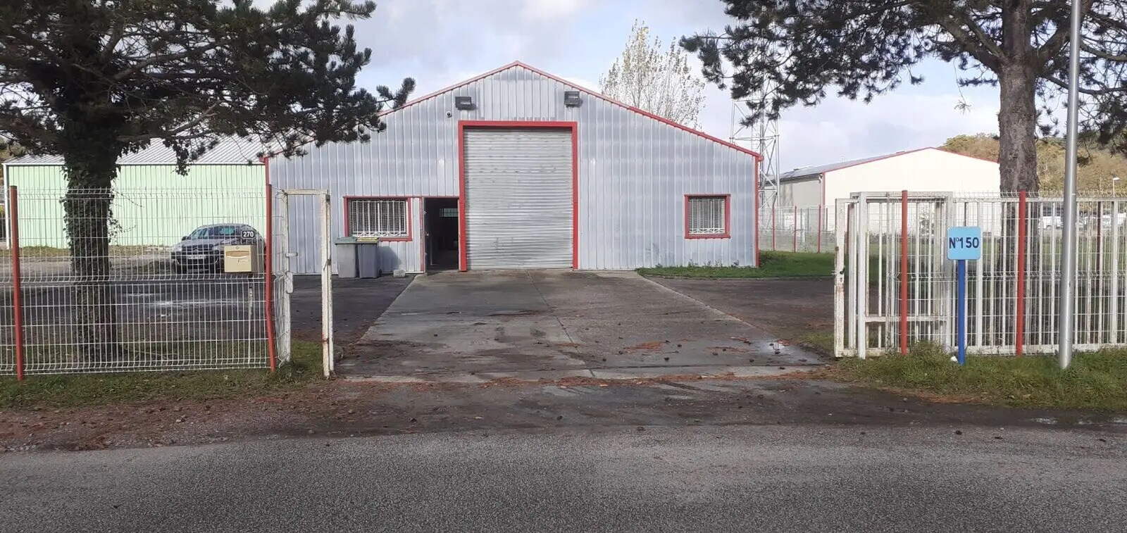 Flex in Saint-Martin-de-la-Lieue for sale Building Photo- Image 1 of 7