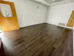 3 offices, 3 warehouses: 1,200–4,876 SF, Lompoc, CA for lease Interior Photo- Image 2 of 4