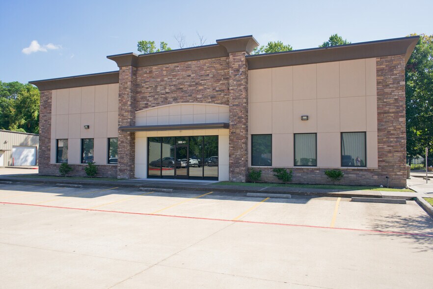 8717 Humble Westfield Rd, Humble, TX à vendre - Photo du bâtiment - Image 2 de 8