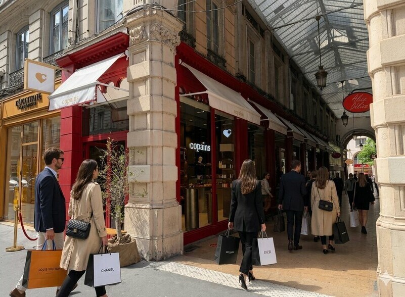 Retail in Lyon for lease - Building Photo - Image 3 of 6