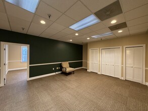 11099 Houze Rd, Roswell, GA à louer Photo intérieure- Image 1 de 4